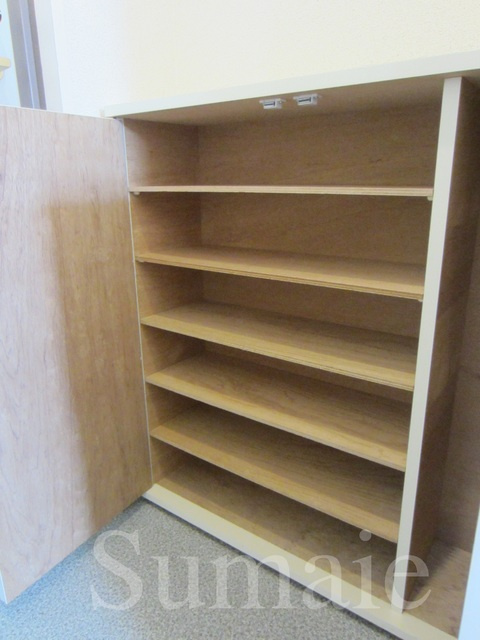 高台コーポの収納|シューズボックスです☆