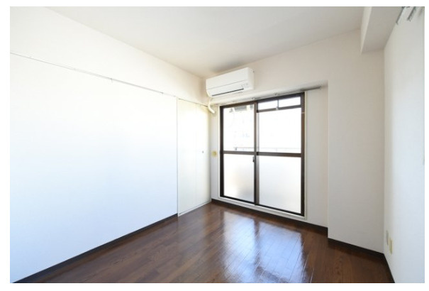 スカイコート両国の内装