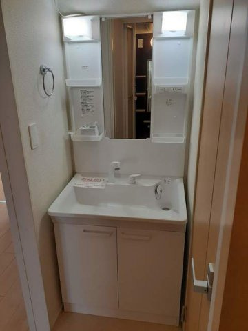 レジデンス桜の洗面所