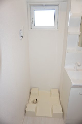 【その他】 | D’Bless 上星川 | D’Bless上星川　室内洗濯機置場