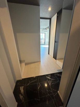 G&J門前仲町の玄関