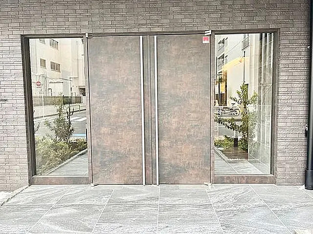 G&J門前仲町のエントランス