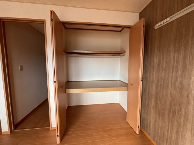 グレイスフル土山東の収納