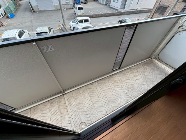 グレイスフル土山東のバルコニー