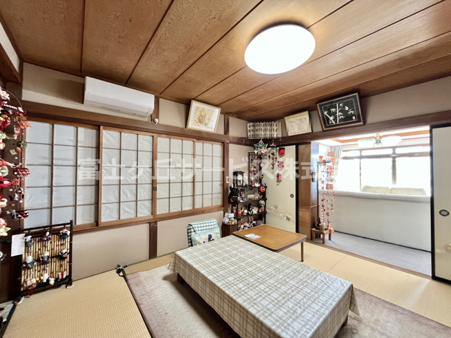 【和室】 | 磐田市掛塚　中古住宅 | 8帖の和室