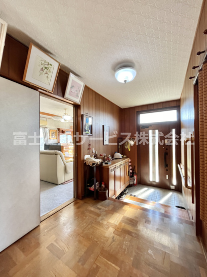 【玄関】 | 磐田市掛塚　中古住宅 | 玄関です
