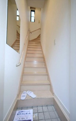 【玄関】 | フルーレ高円寺