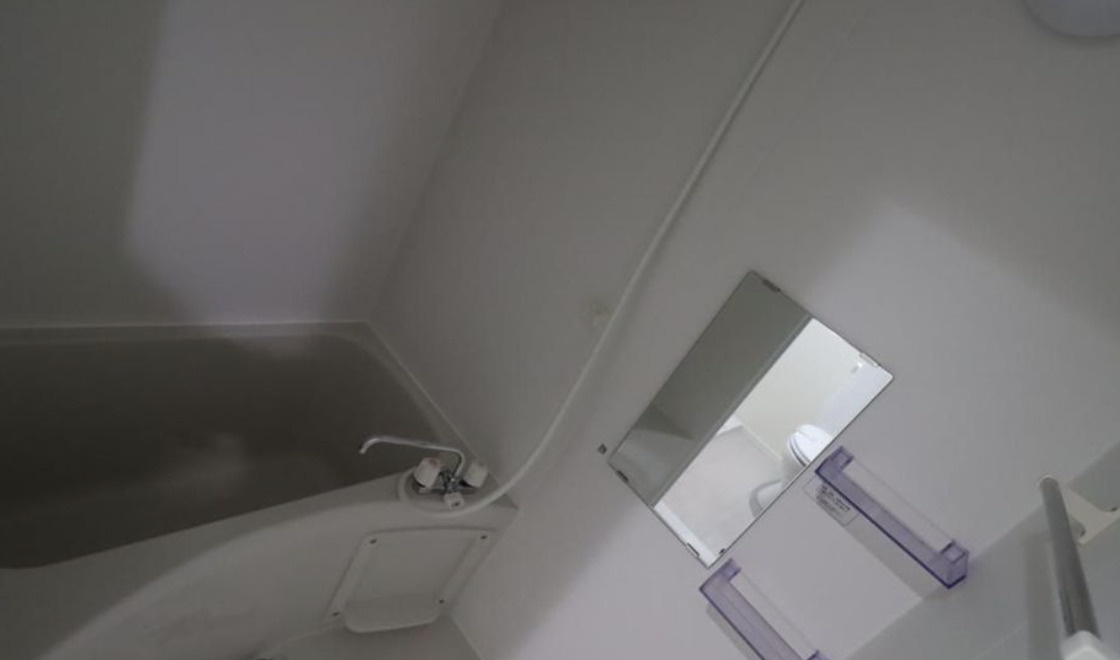 シャルムの浴室