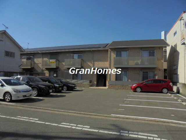 アパートメントハウス京口の外観