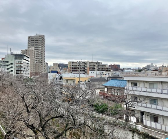 ＢＥＬＩＳＴＡ早稲田の展望