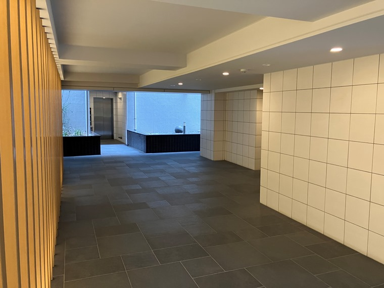 ＢＥＬＩＳＴＡ早稲田のロビー