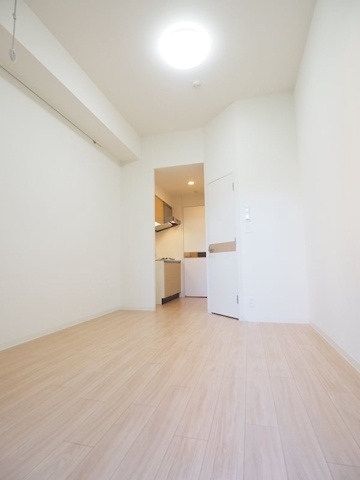 新品家具付きマンション笹塚6(KaGood東京)の居間・リビング