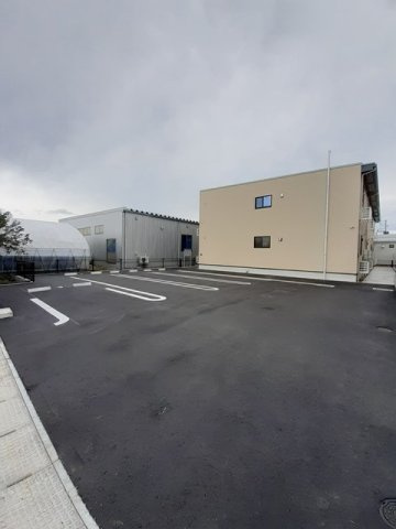 ライジング　ステージの駐車場