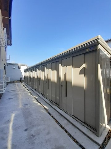 ライジング　ステージの設備