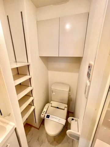 新品家具付きマンション大森北10(KaGood東京)のトイレ