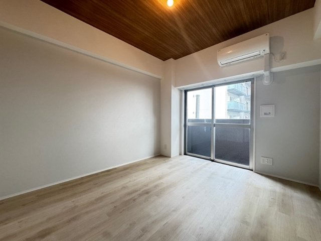 新品家具付きマンション永代4(KaGood東京)の居間・リビング