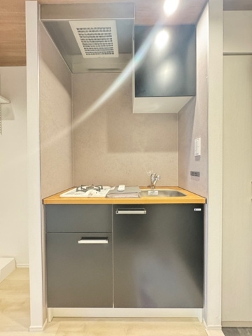 新品家具付きマンション永代4(KaGood東京)の独立洗面台