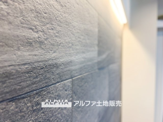 イーグル立川の居間・リビング|【Voice】
◆声◆通学から帰宅しここを通過する子供達。だからこそ、そこからさり気ない「おはよう」と「おかえり」がこだまする『愛おしい風景』