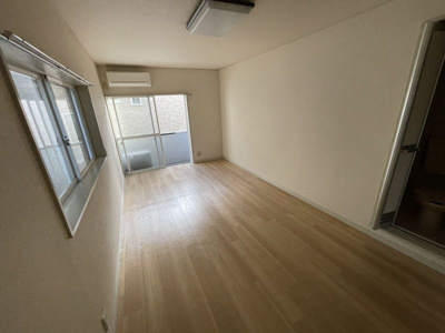 【洋室】 | マドレーヌ