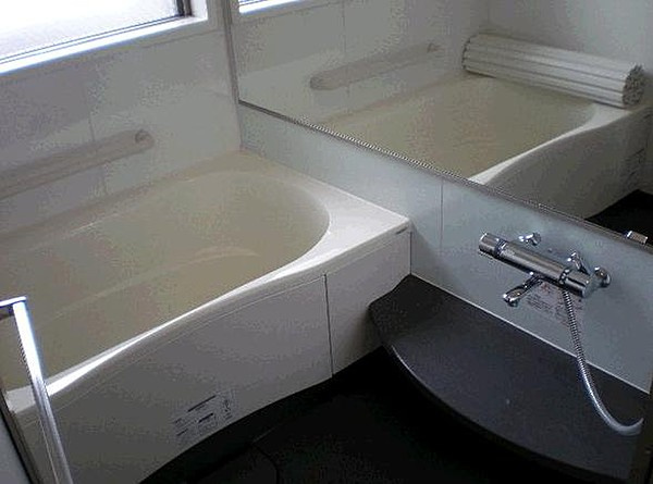 グランヴァンリョウゴクの浴室