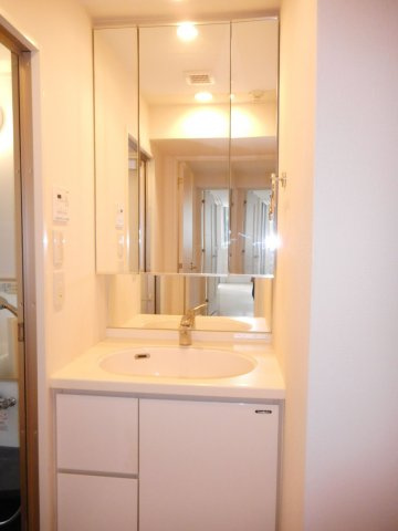 グランヴァンリョウゴクの洗面所