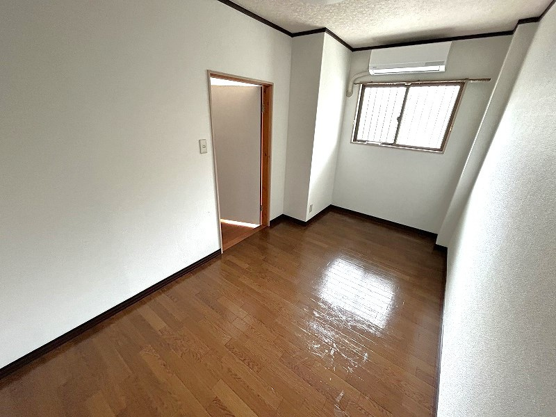 ニューグリンマンションの居間・リビング