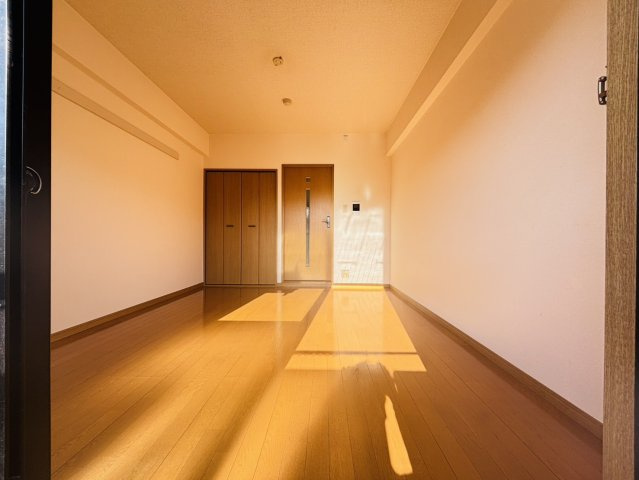 ウイング石坂の居間・リビング