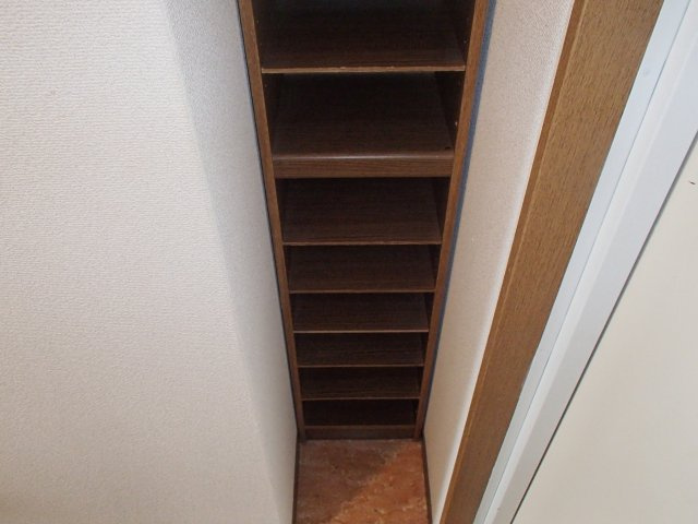 【設備】 | ビラ菱屋西 | 下駄箱
