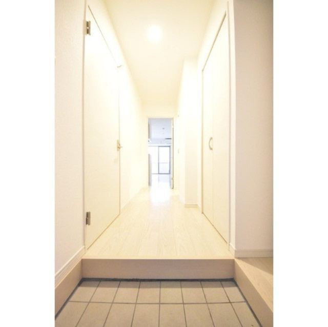 ラヴィエント浅草言問の玄関