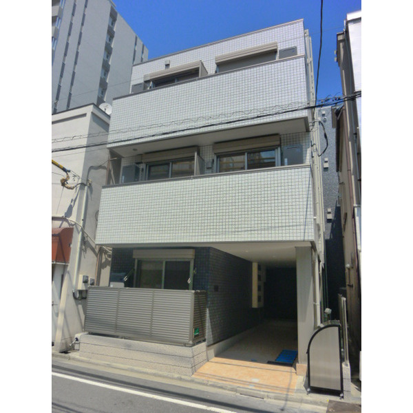 アルーエム千田の外観