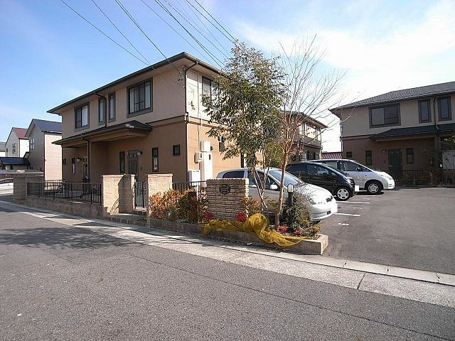 ザ・コートプログレスＤの外観