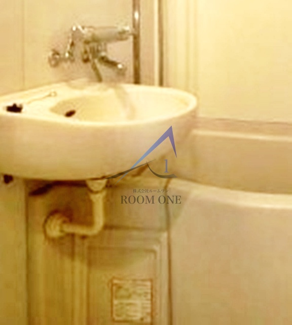 スパシエルクス門前仲町の洗面所|洗面台です。