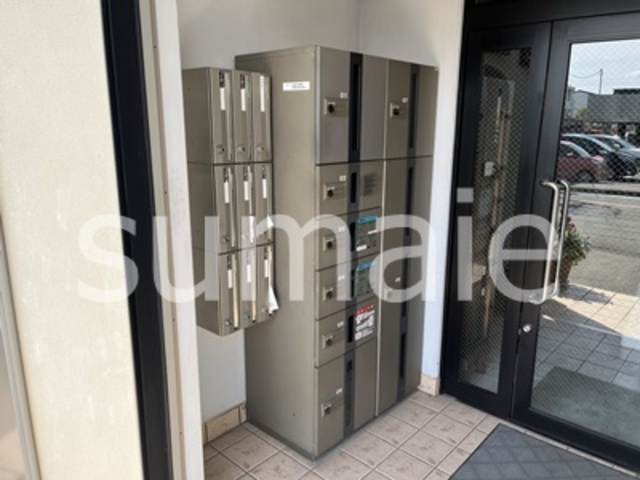 メゾンプチパレのその他共用部分|宅配ボックス完備。