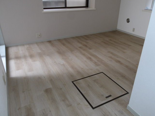 セブンコートの洋室