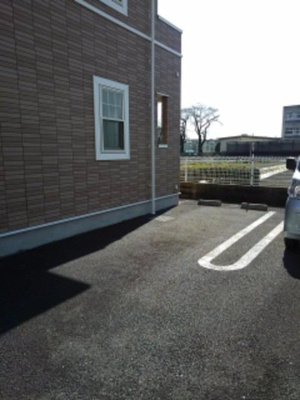 【駐車場】 | ソレイユルヴァン