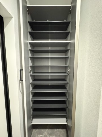 CS GARDEN 吉祥寺の収納|シューズボックス