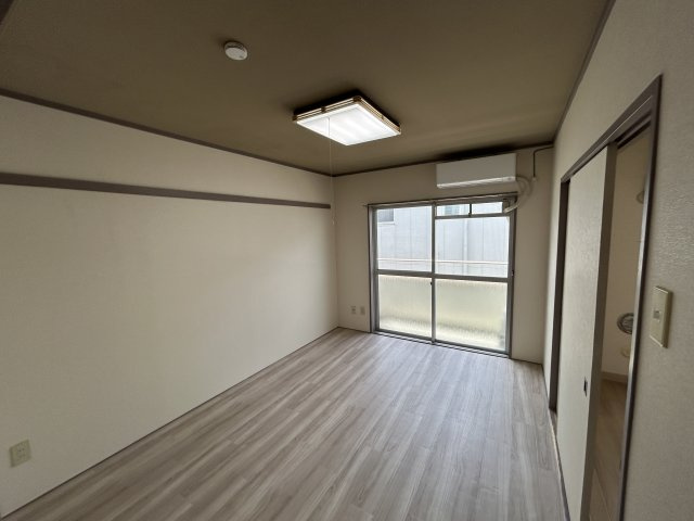 小山宮武マンションの洋室|6.1帖洋室