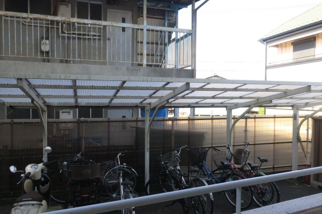 小山宮武マンションのその他共用部分|駐輪場