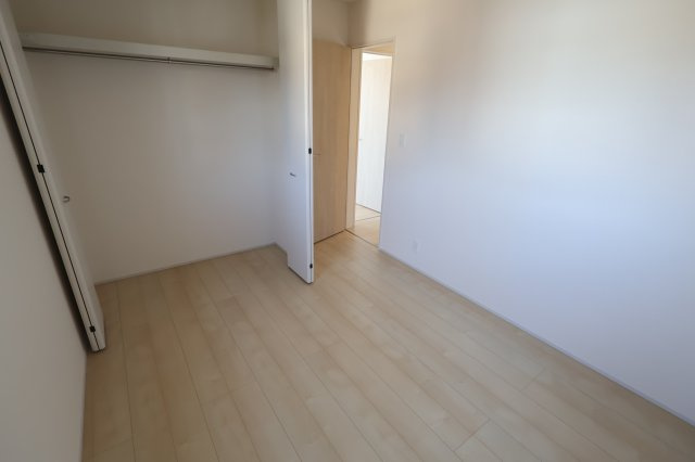 《仲介手数料無料》岩槻区大字金重109-176新築一戸建てリーブルガーデンの洋室|5.3帖