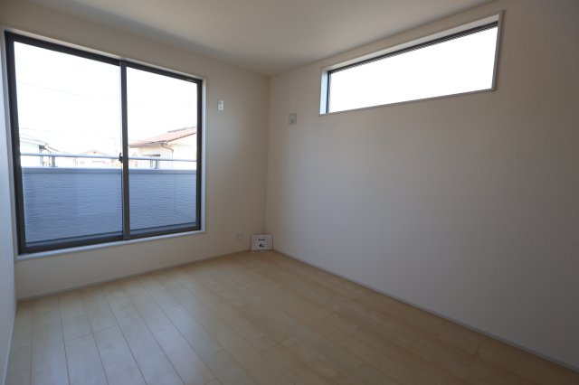 《仲介手数料無料》岩槻区大字金重109-176新築一戸建てリーブルガーデンの洋室|6帖