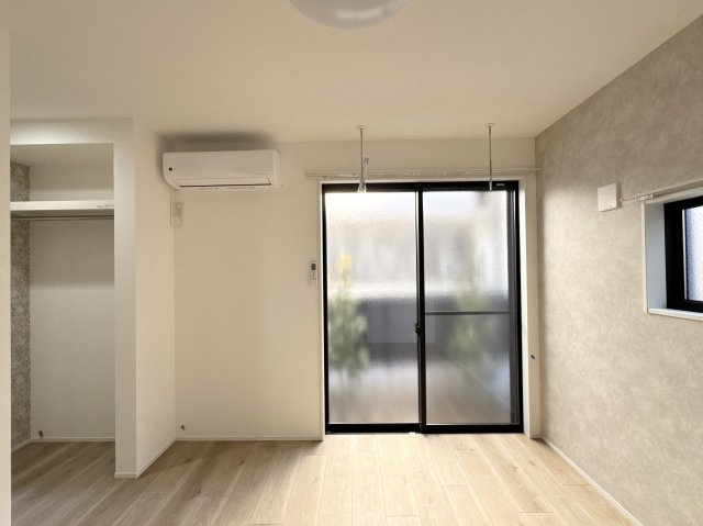 CS GARDEN 吉祥寺の洋室