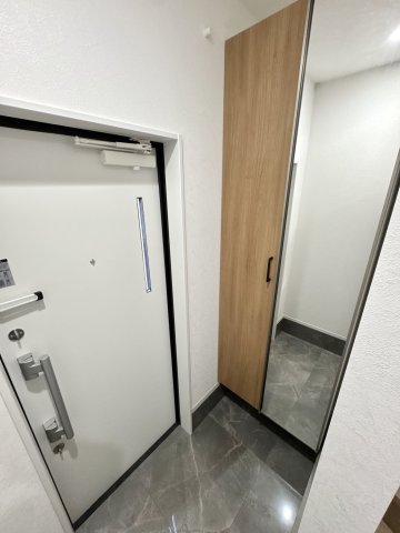 CS GARDEN 吉祥寺の玄関