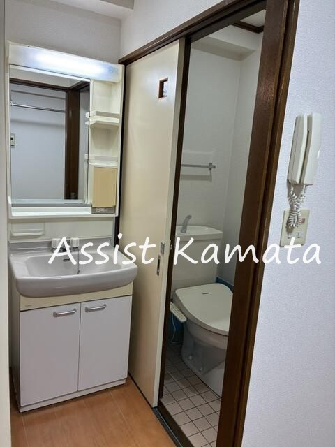 ミディアム内村の独立洗面台