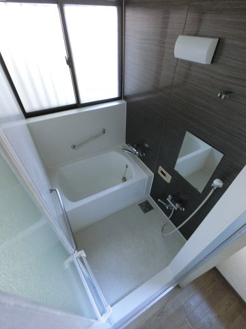 ドゥエル イーストの浴室