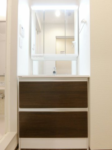 ラシックの独立洗面台