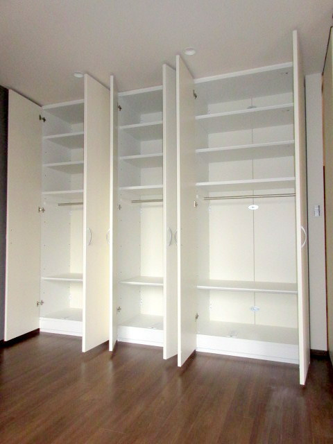 ラシックの内装|★便利な可動式収納★