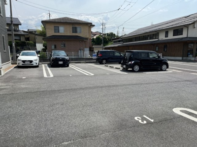 【駐車場】 | エストレーヤ