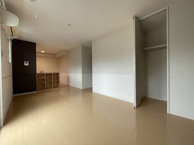 【庭】 | ロジュマン・玲