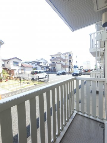 【バルコニー】