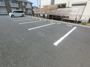 【駐車場】